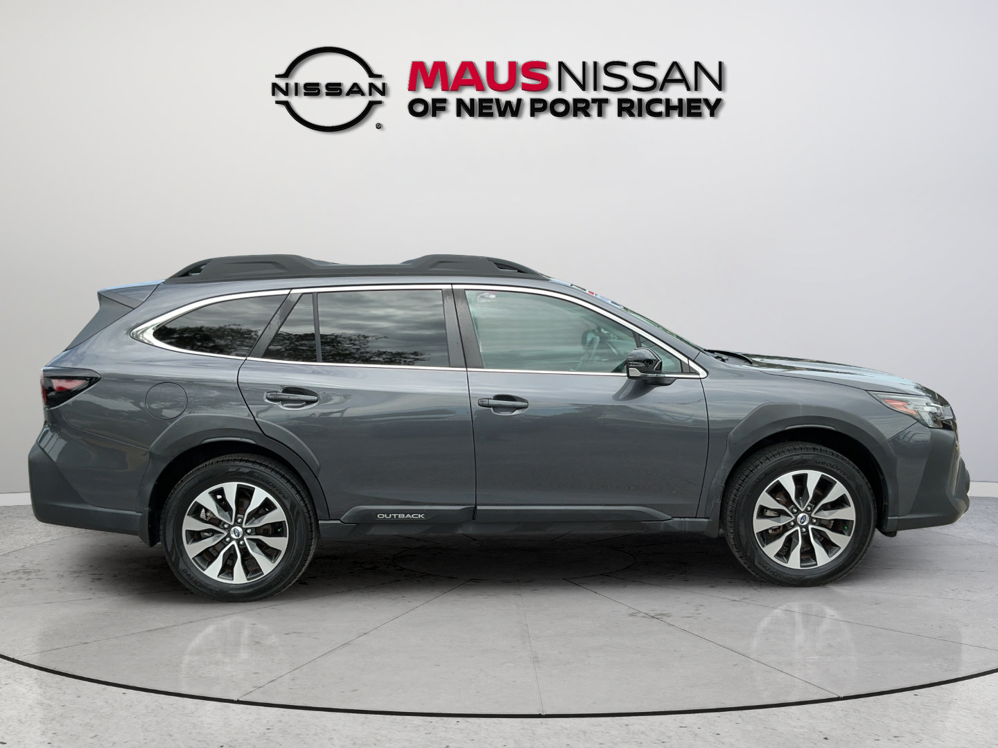 Used 2024 Subaru Outback Limited AWD/4WD image 12