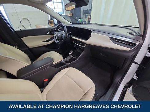 Used 2024 Buick Encore GX Sport Touring image 37