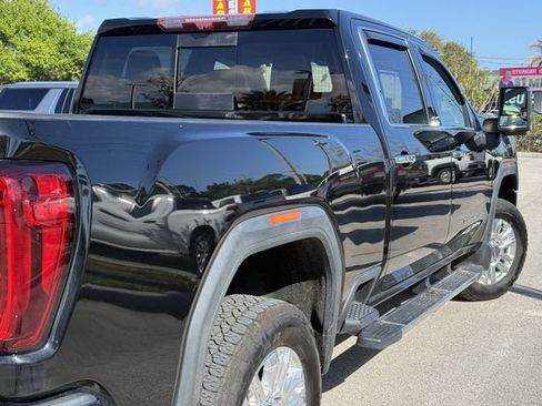 Used 2020 GMC Sierra 2500 Denali w/ Denali Ultimate Package image 7