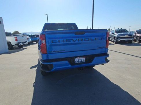 Used 2026 Chevrolet Silverado 1500 Custom w/ Turbomax Blackout Package RWD image 7