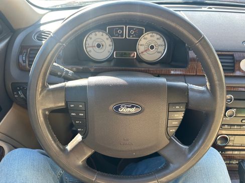 Used 2008 Ford Taurus Limited image 14