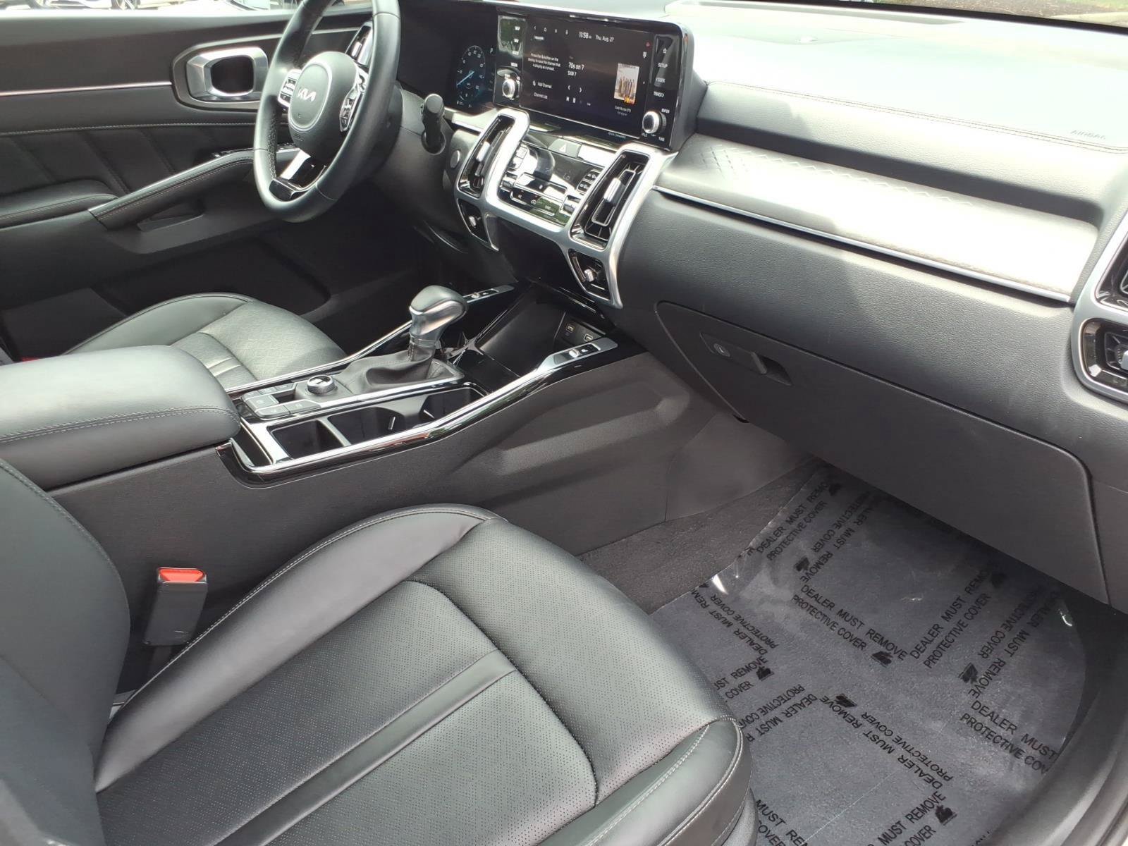 Used 2023 Kia Sorento SX AWD/4WD image 24