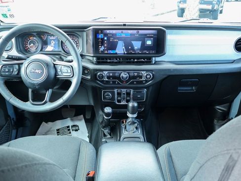 Used 2024 Jeep Wrangler Sport S image 7
