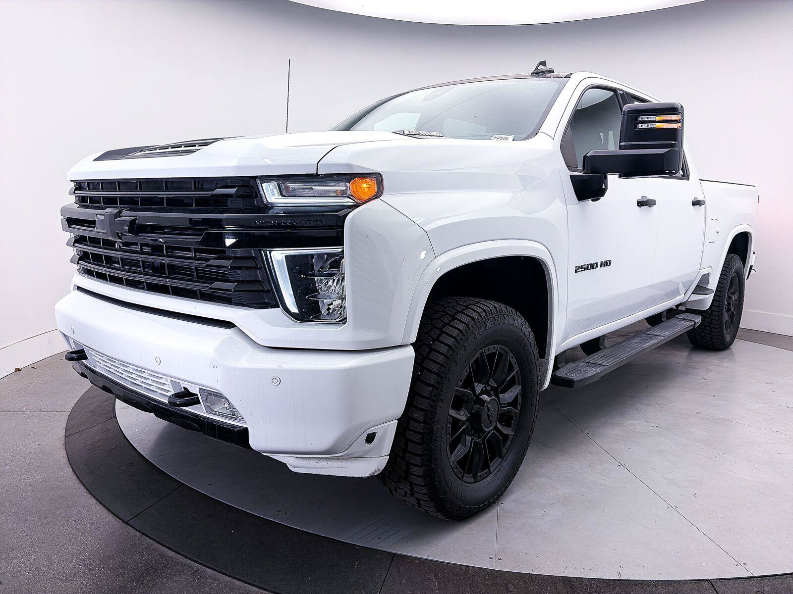 Used 2022 Chevrolet Silverado 2500 High Country w/ Z71 Off-Road Package AWD/4WD image 14