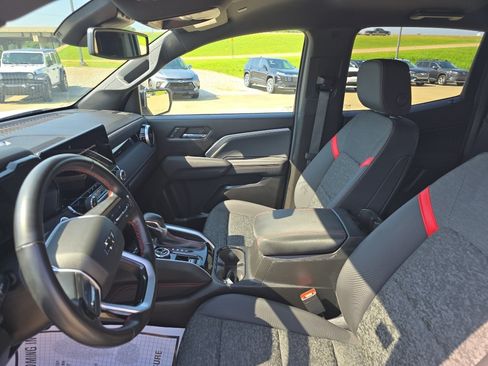 Used 2023 Chevrolet Colorado Z71 w/ Z71 Convenience Package 2 AWD/4WD image 20
