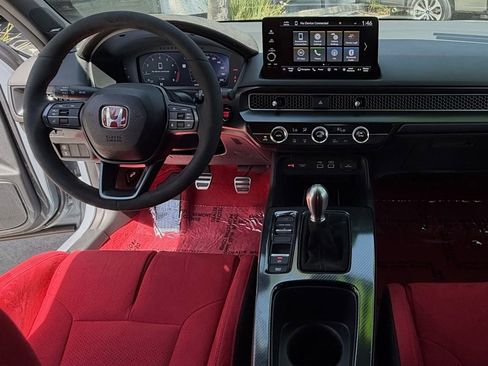 Used 2025 Honda Civic Type R image 32