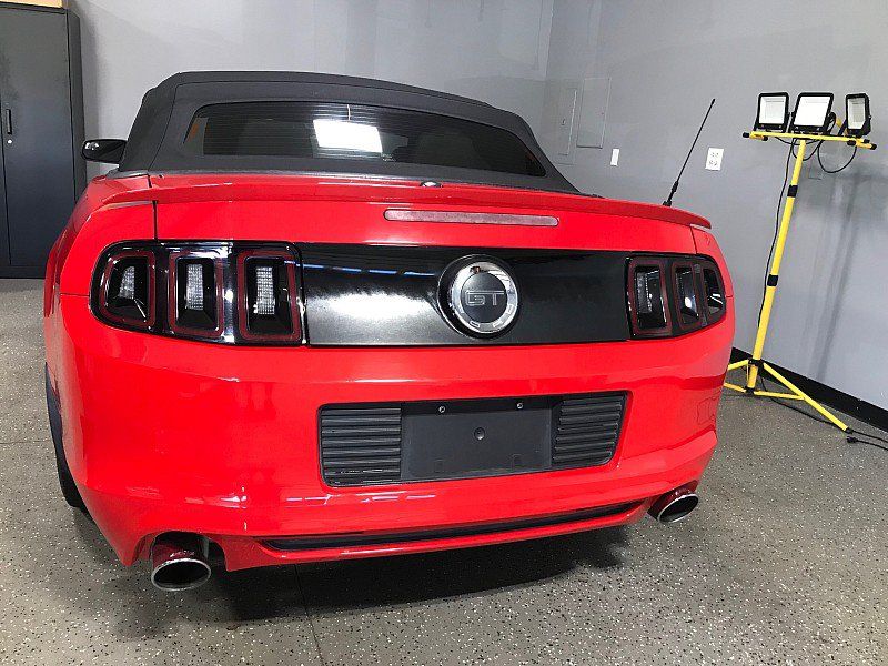 Used 2013 Ford Mustang GT Premium RWD image 8
