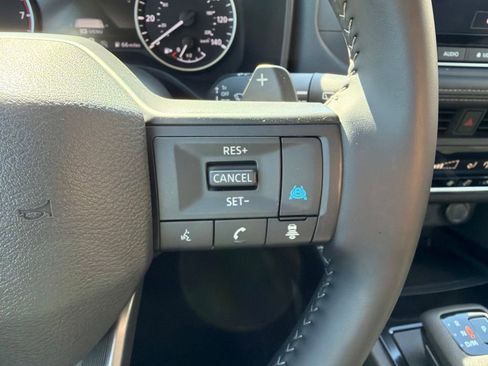 Used 2026 Nissan Rogue SV AWD/4WD image 24