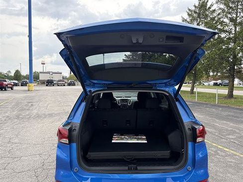 Certified 2024 Chevrolet Equinox LT w/ LPO, Floor Liner Package FWD image 49