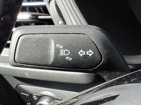 Certified 2023 Ford Escape Active AWD/4WD image 25
