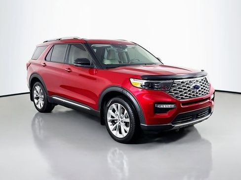 Used 2021 Ford Explorer Platinum w/ Equipment Group 601A image 2
