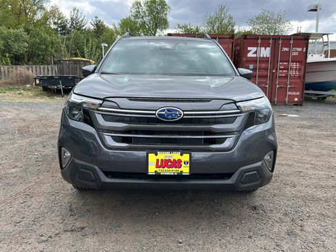 New 2026 Subaru Forester Touring AWD/4WD image 3