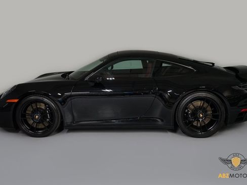 Used 2022 Porsche 911 Carrera GTS image 5