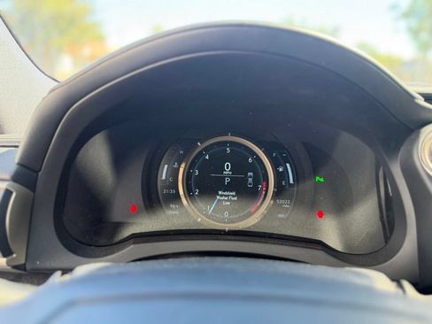 Used 2020 Lexus IS 350 F Sport w/ F Sport Package RWD image 10