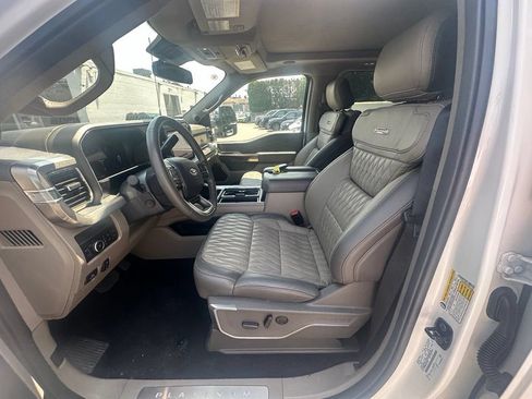 Used 2026 Ford F350 Platinum w/ Platinum Plus Package AWD/4WD image 10
