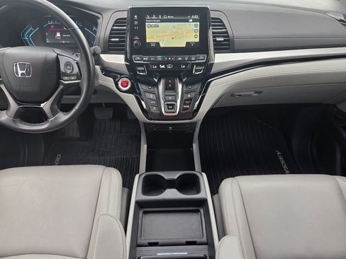 Used 2023 Honda Odyssey Touring image 15