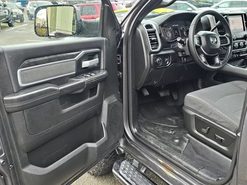 Used 2022 RAM 2500 Big Horn w/ Night Edition AWD/4WD image 18