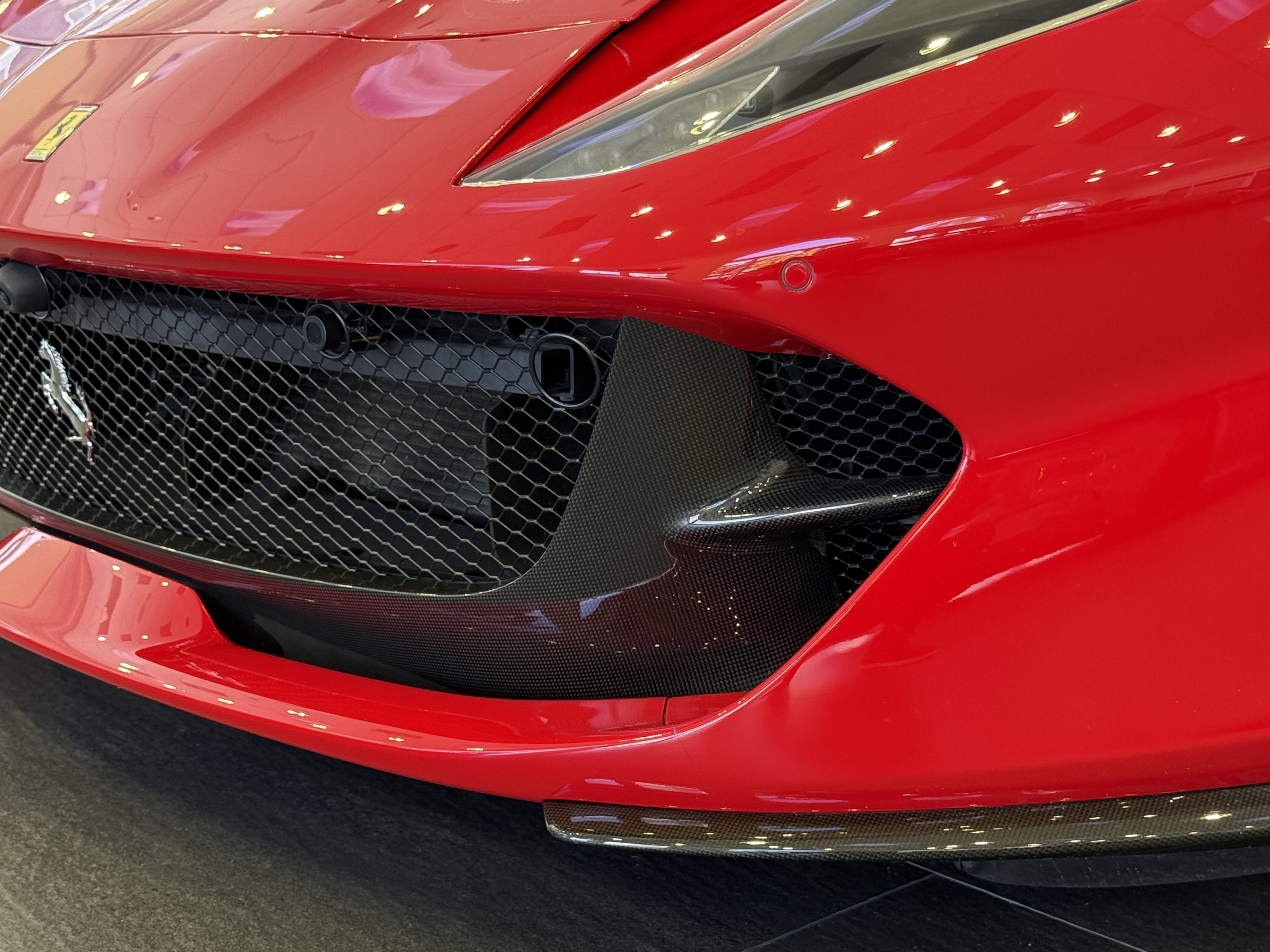 Used 2022 Ferrari 812 GTS RWD image 7