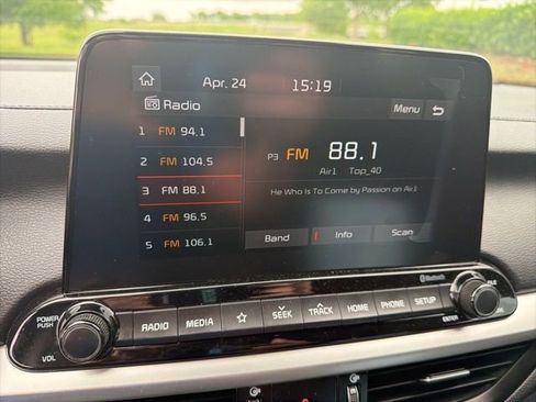 Used 2020 Kia Forte Sedan FWD image 13