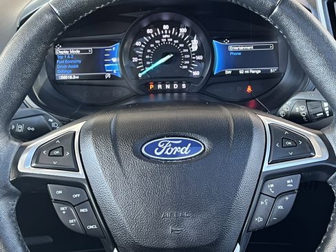 Used 2022 Ford Edge SEL w/ Convenience Package image 32