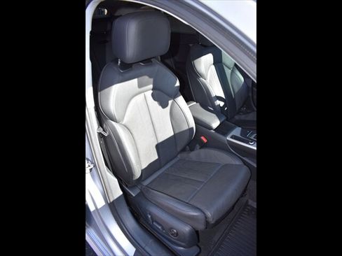 Used 2018 Audi A4 2.0T allroad Premium Plus image 34