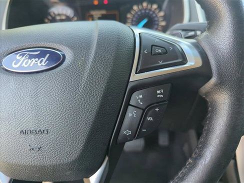 Used 2017 Ford Edge SEL w/ Cargo Accessory Package FWD image 12