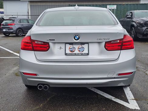 Used 2014 BMW 328i xDrive Sedan AWD/4WD image 7