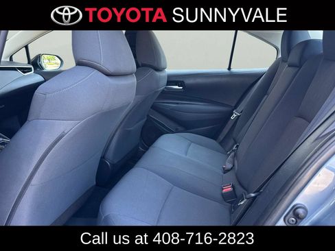 Used 2020 Toyota Corolla LE FWD image 5