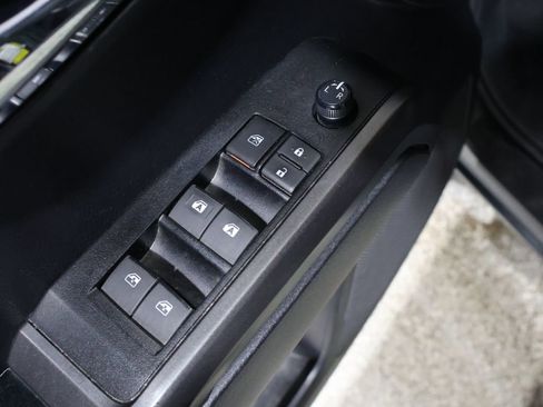 Used 2021 Toyota Tacoma TRD Sport w/ Technology Package image 13