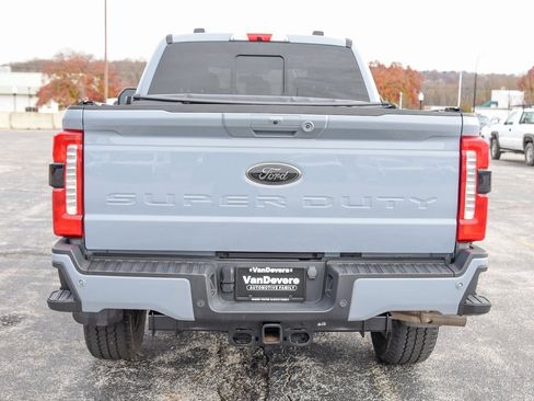 Used 2024 Ford F250 Lariat w/ Lariat Ultimate Package image 9