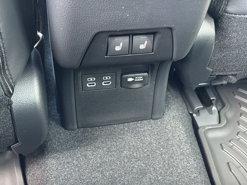New 2026 Toyota Prius Plug-In Hybrid w/ Limited Premium Package FWD image 9