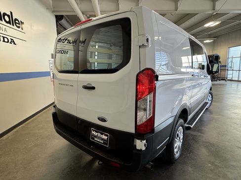 Used 2024 Ford Transit 250 Low Roof w/ Exterior Upgrade Package image 31