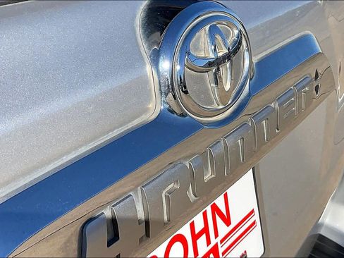 Used 2016 Toyota 4Runner Limited image 28