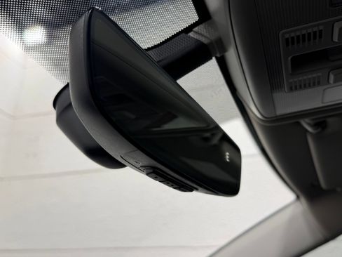 Used 2019 Volkswagen Jetta SE FWD image 47