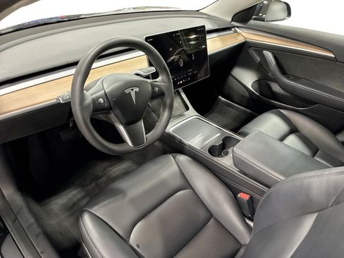 Certified 2023 Tesla Model 3 Standard Range RWD image 9