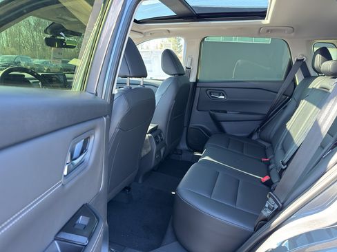 New 2026 Nissan Rogue SV image 30