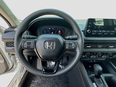 New 2026 Honda Accord SE image 10