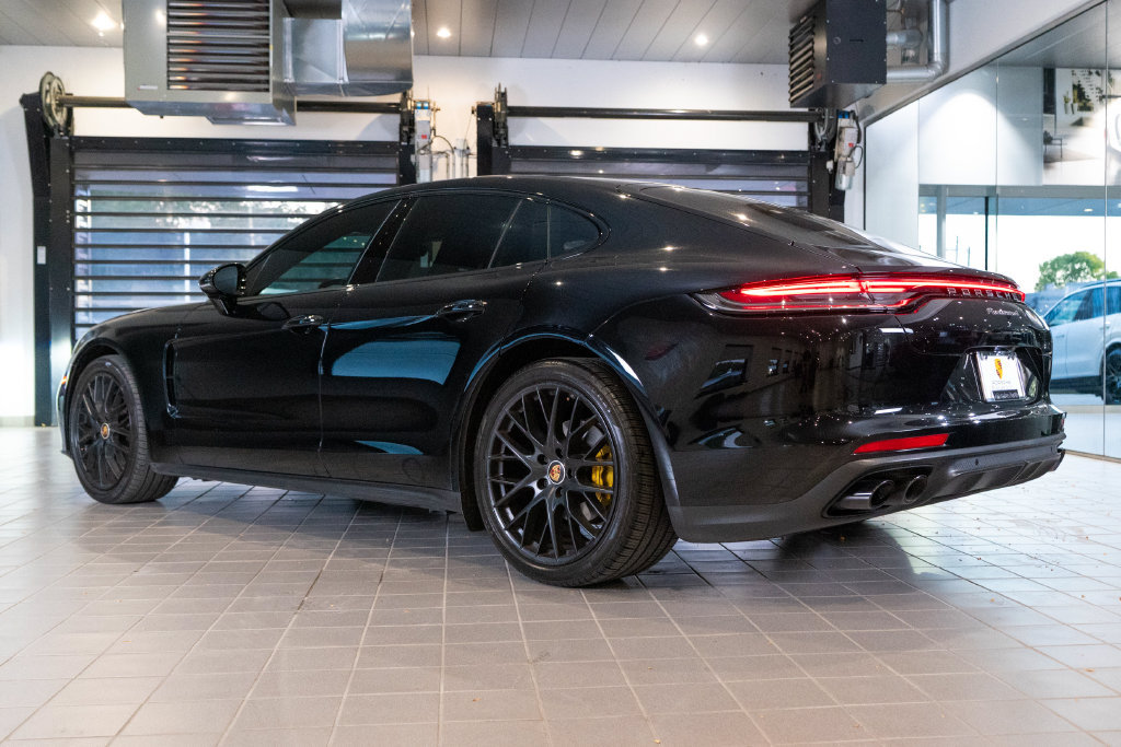 Used 2022 Porsche Panamera 4 AWD/4WD image 3