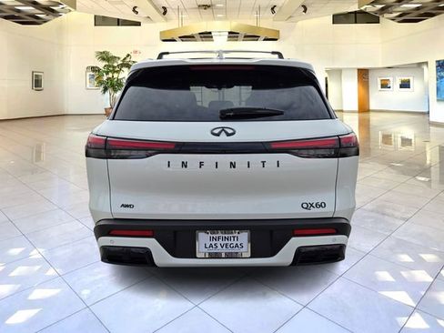 Certified 2025 INFINITI QX60 Luxe w/ Black Edition AWD/4WD image 6