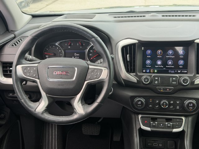 Used 2023 GMC Terrain SLT w/ Tech Package FWD image 26