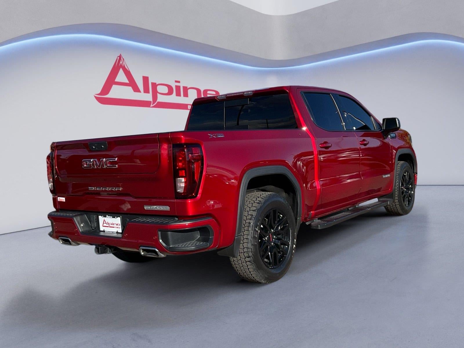 Certified 2024 GMC Sierra 1500 Elevation w/ Elevation Premium Package AWD/4WD image 5