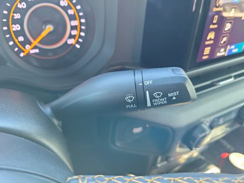 Used 2024 Jeep Wrangler Sport S image 30