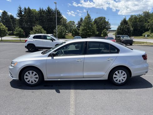 Used 2016 Volkswagen Jetta S FWD image 8