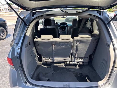 Used 2016 Honda Odyssey SE image 16