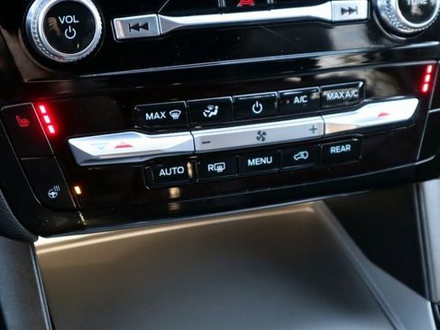 Certified 2023 Ford Explorer ST-Line w/ Class IV Trailer Tow Package image 7