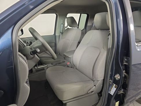 Used 2019 Nissan Frontier SV AWD/4WD image 17