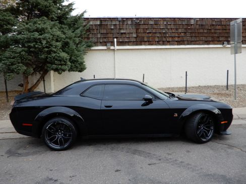 Used 2022 Dodge Challenger R/T Scat Pack image 4