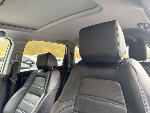 Certified 2021 Honda CR-V Touring image 16