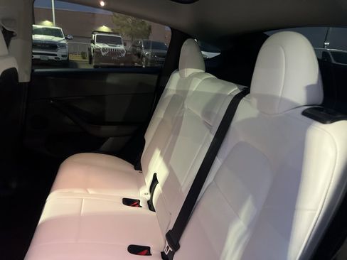 Used 2023 Tesla Model Y Long Range image 24