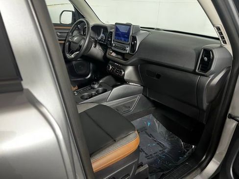 Used 2023 Ford Bronco Sport Outer Banks w/ Tech Package image 18